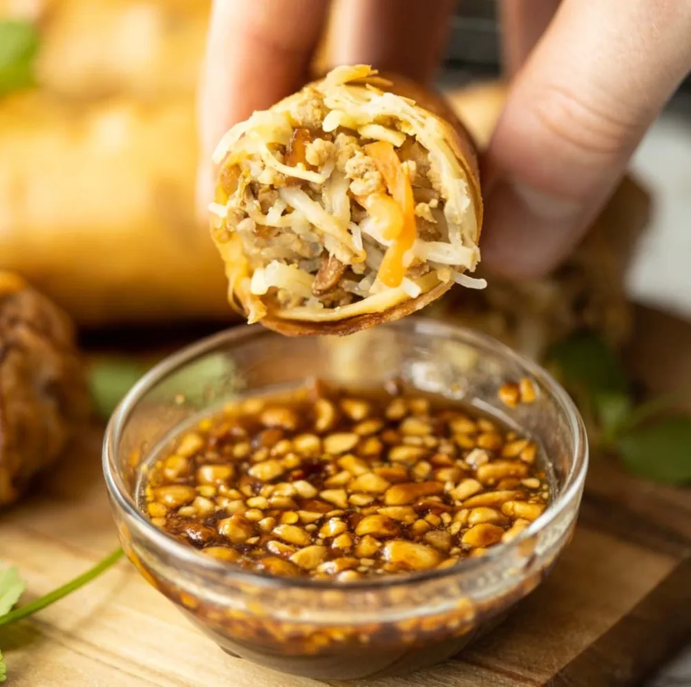  Thailands forårsrulle med hjemmelavet sauce